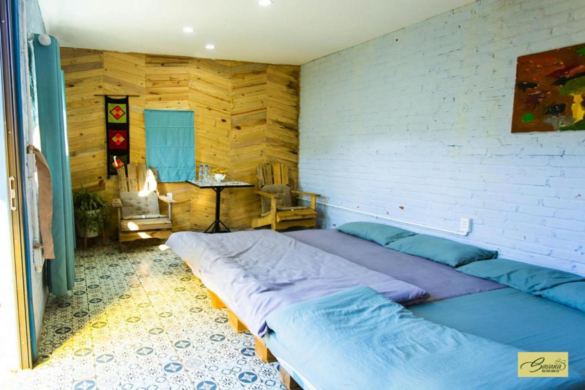 Savana Moc Chau Bed & Breakfast Exterior photo
